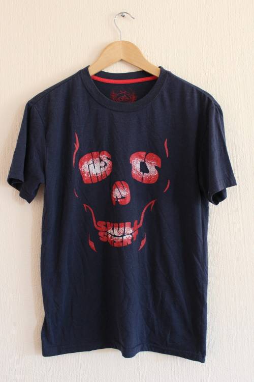 "This is my skull T Shirt" (Age 13 to 14 - will fit an XS)