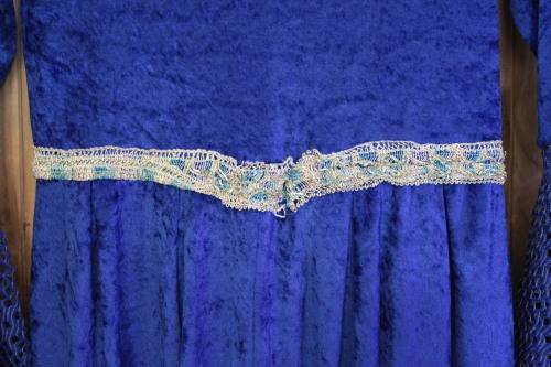 Vintage Blue Medieval Dress (Needs TLC) Size - Medium