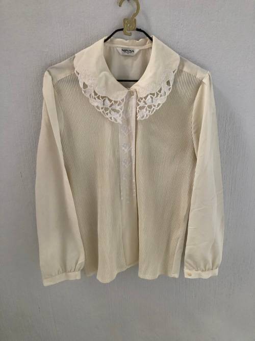 Vintage White Pleated Shirt (Size 13)