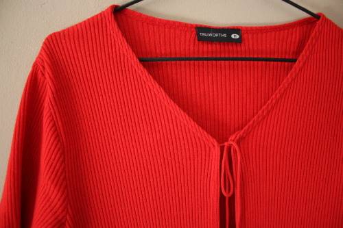 Red Early 2000`s Knit Cardigan (Medium)