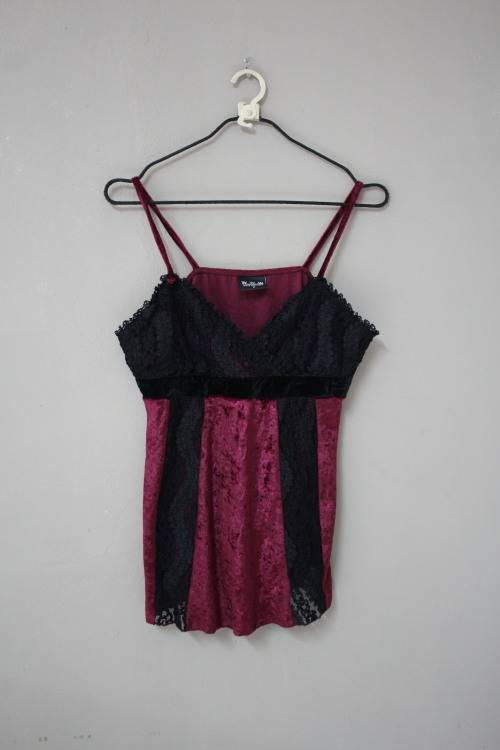 Velvet Red Top (Size 16)
