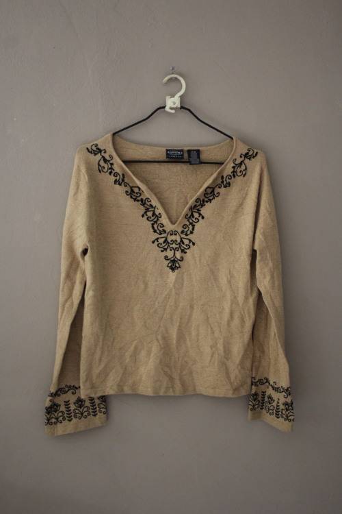 Early 2000`s Brown Knit Top (Medium / Large)