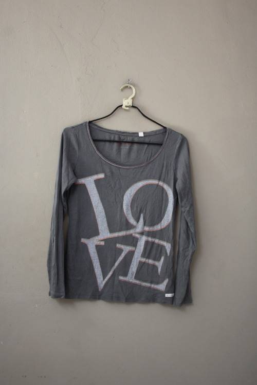 Vintage 90`s Grey Love Top (Medium)