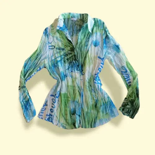 Vintage Green, White and Blue Pleated Button Up Shirt (Size 12)