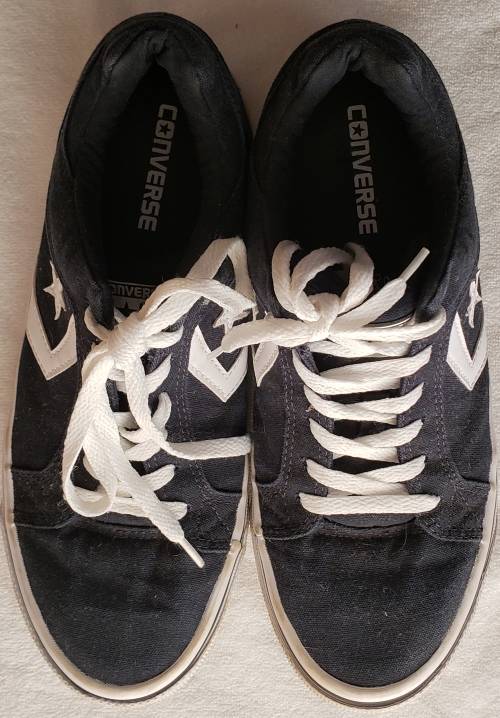 Converse Trainers size UK 8**IN STOCK**