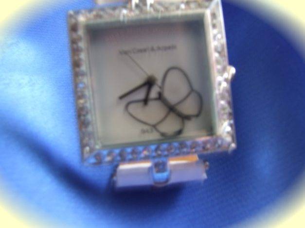 FANTASTIC VAN CLEEF AND ARPELS DESIGNER LADIES WATCH