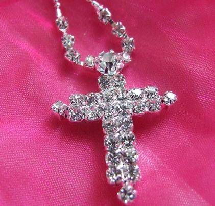 PRETTY AUSTRIAN CRYSTAL CROSS AND CHAIN with earrings