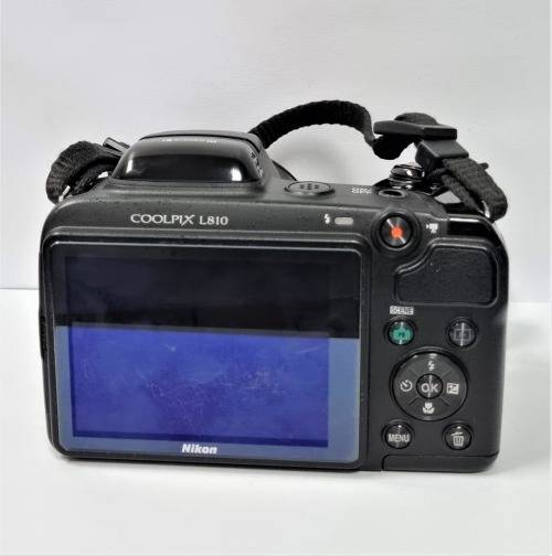 Nikon L810