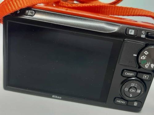 Nikon 1 J2 - Mirrorless Digital Camera