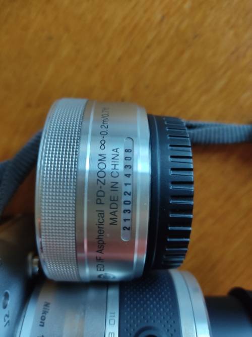 Nikon 1 J2 - Mirrorless Digital Camera