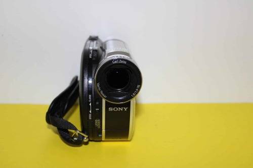Sony DCR-DVD610E Camcorder