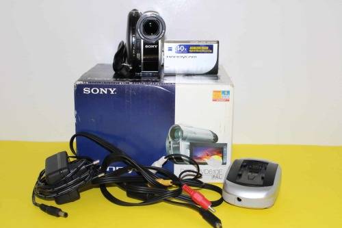 Sony DCR-DVD610E Camcorder