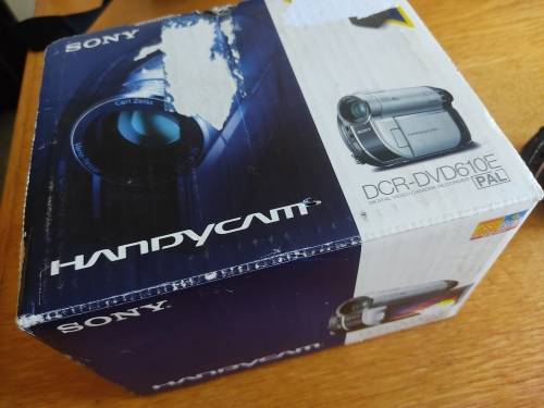 Sony DCR-DVD610E Camcorder