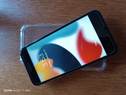 Apple iPhone 6s 64GB - Pre Owned