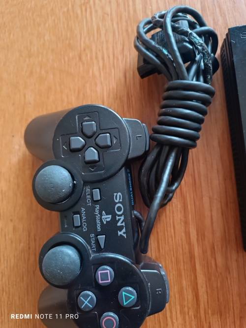 Sony Playstation 2 + TEKKEN 5 GAME