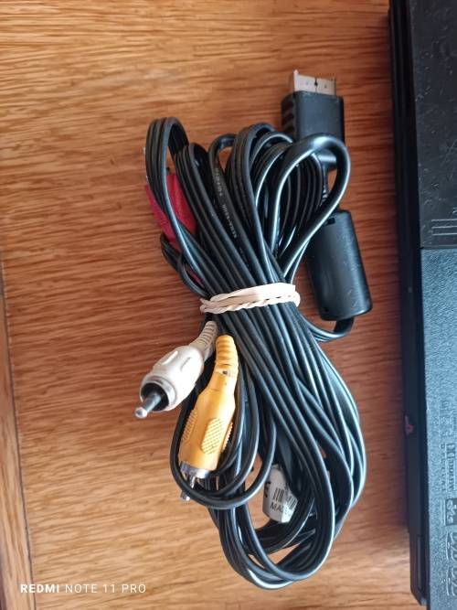 Sony Playstation 2 + TEKKEN 5 GAME