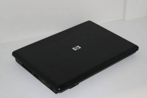 HP G700 - 2.5GB Ram - 500GB HDD - Windows10 Pro PLEASE READ
