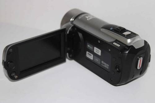 Canon HF-R106 Camcorder