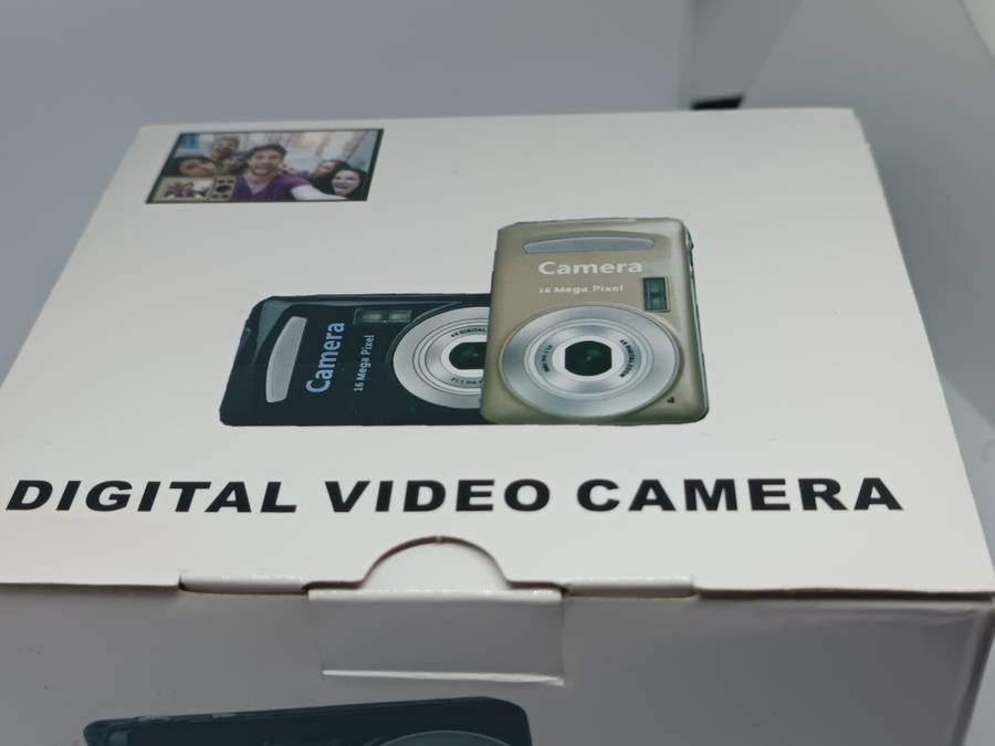 Digital Camera - 16MP - 4x Zoom