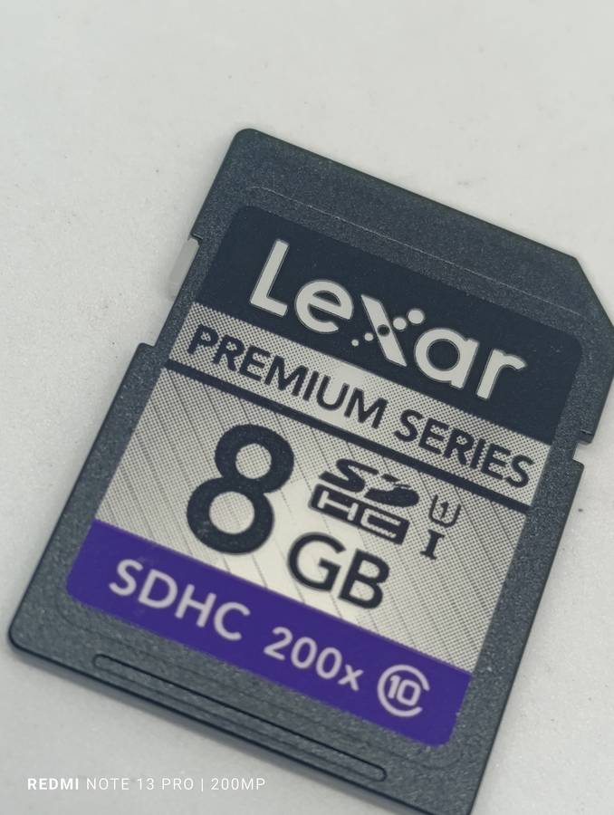 Lexar 8GB Premium Series SDHC 200x