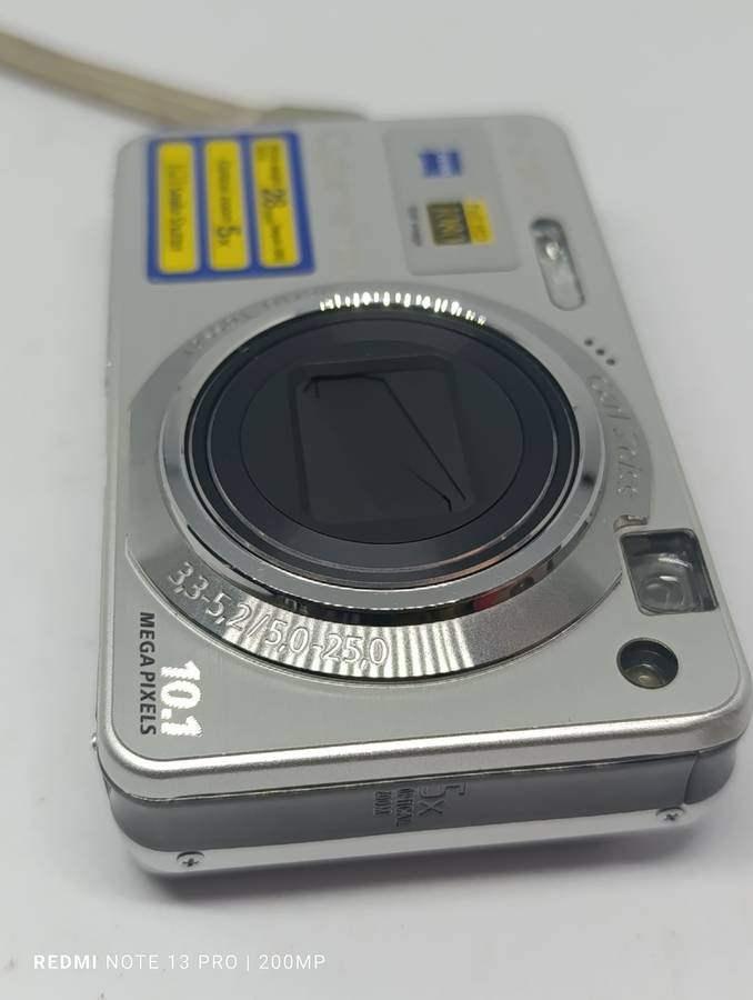 Sony Cybershot DSC-W170 - 10.1MP - 5x Zoom - Digital Camera