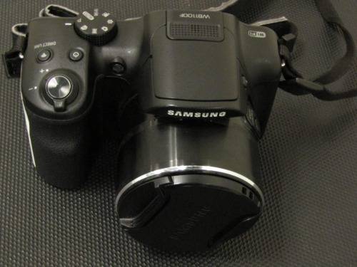 Samsung WB1100F 35x Zoom 16MP - Smart Camera (wifi)