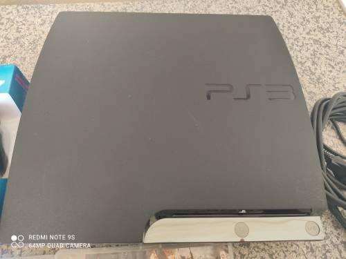 PS3 CONSOLE - 8 GAMES - 1 BRAND NEW CONTROLLER