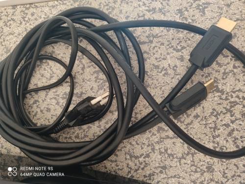 PS3 CONSOLE - 8 GAMES - 1 BRAND NEW CONTROLLER