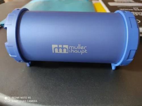 MULLER and HUAPT BLUETOOTH SPEAKER