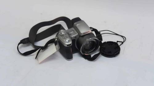 Sony DSC H1 Digital Camera