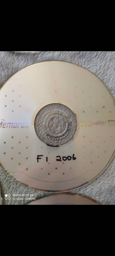 PS2 CHIPPED CONSOLE WITH 13 GAMES!! DON'T MISS OUT ON THIS ONE!!!!!*******