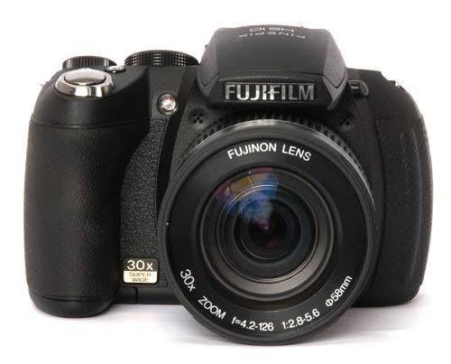 FUJIFILM FINEPIX HS10
