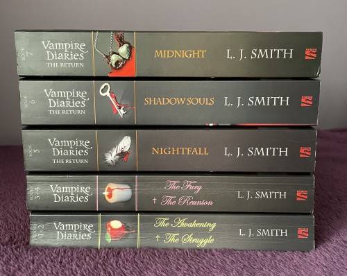 Vampire Diaries Books 1 - 7 by L.J. Smith (Paperback)