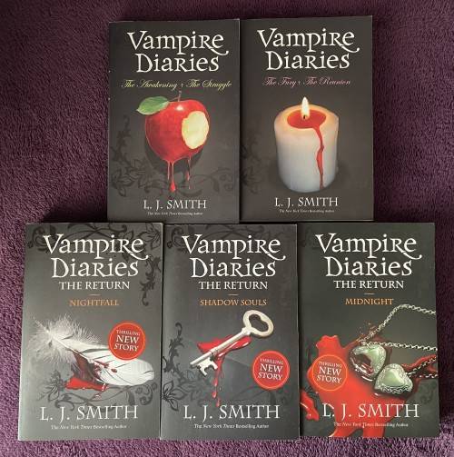 Vampire Diaries Books 1 - 7 by L.J. Smith (Paperback)