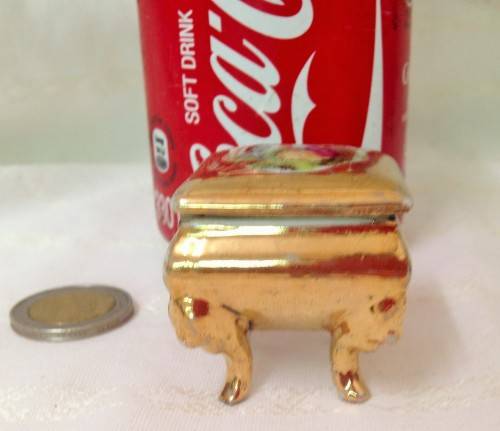 miniature*TRINKET BOX!!! LIMOGE STYLE FRENCH" Romance" !!GREAT COUNTRY HOME DECOR!!