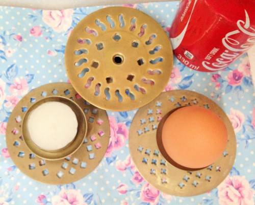 3xassorted HOLDER 1 BRASS/EPNS*egg cup or trivet or candle holder !!!GREAT COUNTRY HOME DECOR