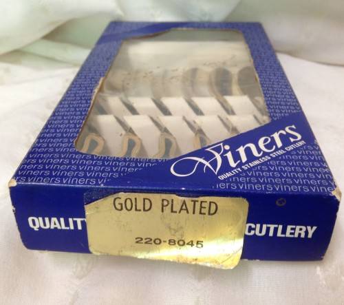 GOLD PLATED-220-8045 6 -TEA SPOON- QUALITY STAINLESS STEEL CUTLERY VINERS stamped STAINLESS STEEL] -