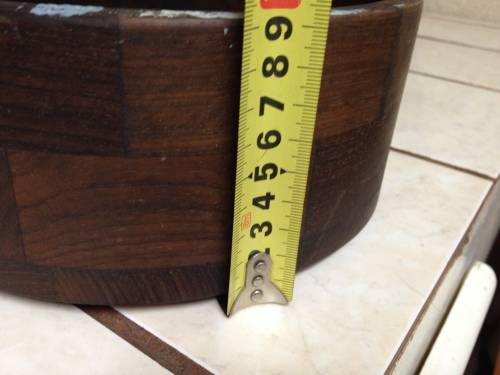 EXQUISITE 3WOOD BOWLS 2 BIG HEAVY CARVED FRIEZE+PLAIN HAS SIEVE rusted!GREAT COUNTRY HOME DECOR!!!!