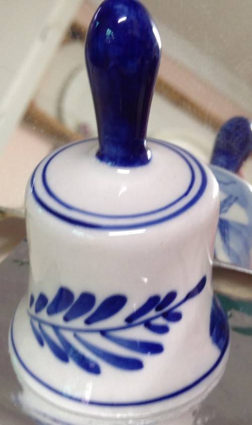!!BELL-DELFT H.75MM-STAMP -BLAAUW -HAND WERK DELFT HOLLAND !!GREAT COUNTRY HOME DECOR!!!