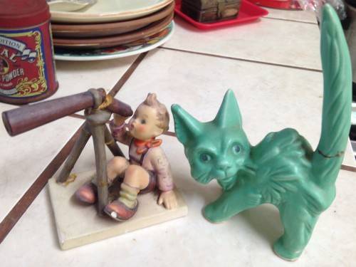 bid each one*1 BOY  HUMMEL+1 SYLVAC SCARDY CAT-BESWICK DOG REPAIRED DAMAGES TO CERAMIC* SO.So  Sweet