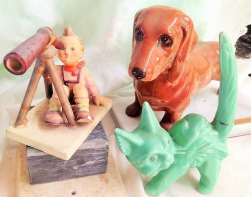 bid each one*1 BOY  HUMMEL+1 SYLVAC SCARDY CAT-BESWICK DOG REPAIRED DAMAGES TO CERAMIC* SO.So  Sweet