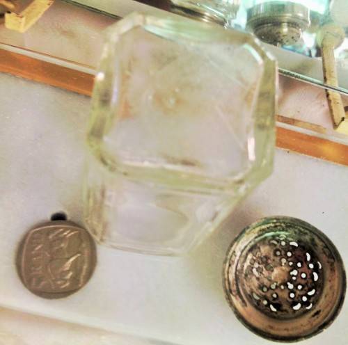 1 Powder shaker glass bottle SQUARE edges TOP SILVER TONE METAL COLLAR +LID EPNS finial dome shape