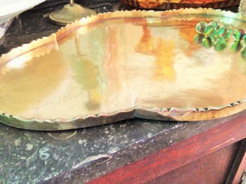 BRASS TRAYembossedseratedL355mmGREAT COUNTRY HomeDECOR*L@@Kat MY*BUY NOW*NO WAITINGnot includedGlas