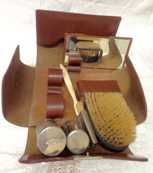Mens Travel case brush Mirror Comtainers Tooth Brush