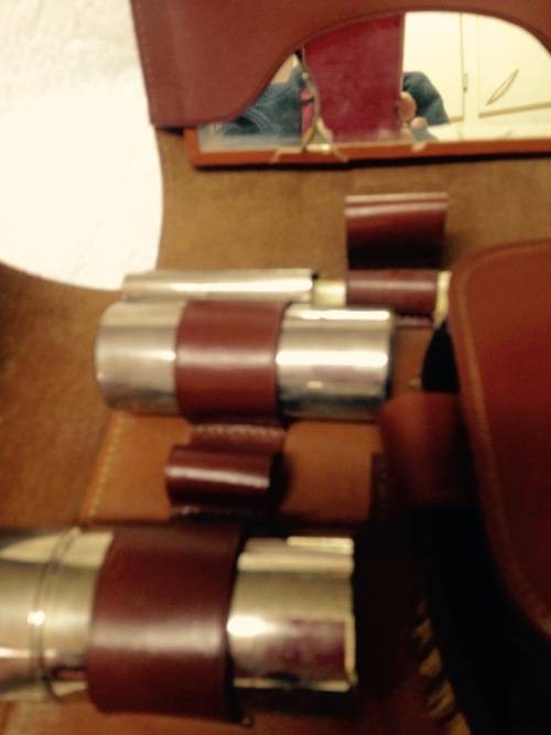 Mens Travel case brush Mirror Comtainers Tooth Brush