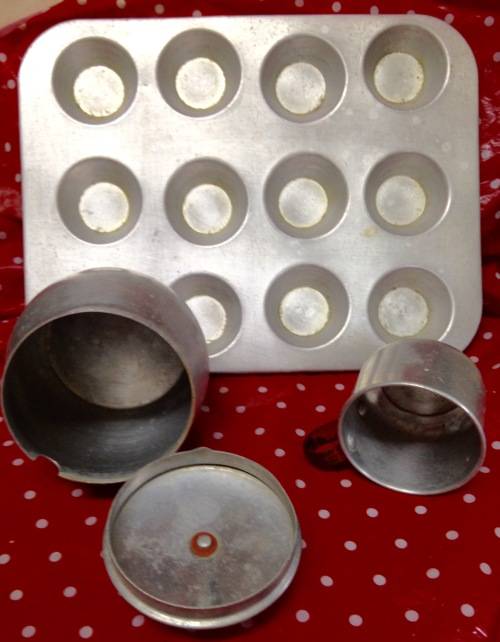 3 lovely Vintage metal item  !!Lets Bake !!items*GREAT COUNTRY HOME DECOR*L@@KatMyBUY NOW*NO WAIT