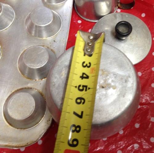 3 lovely Vintage metal item  !!Lets Bake !!items*GREAT COUNTRY HOME DECOR*L@@KatMyBUY NOW*NO WAIT