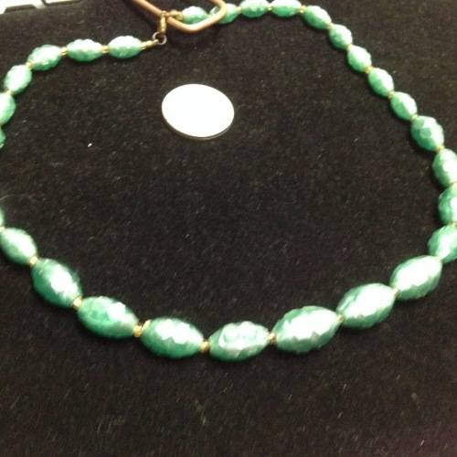 Necklace - Vintage Design on GRADUATING 60,sPlastic beads For the collector of 1960` goodies