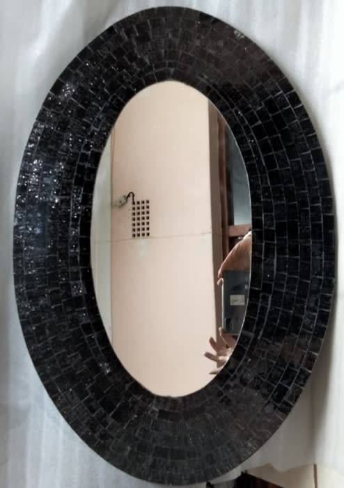 `MIRROR MOSAIC Black Tiles back wire to hang Note