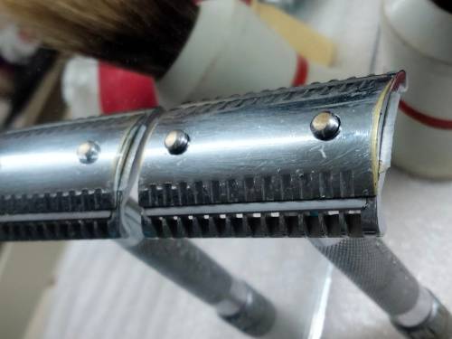Red Ring Eclipse DE safety Razor working Sheffield England LOOK At My BUY NOW listings NO WAITING